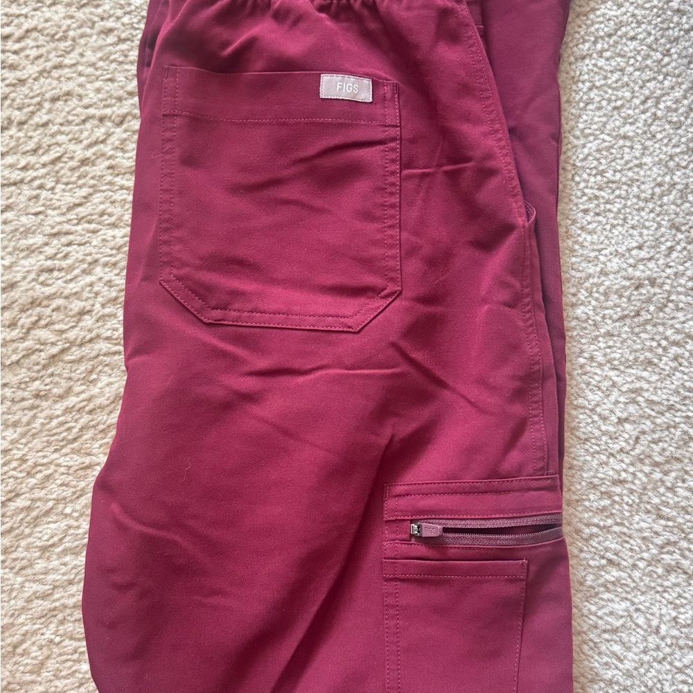 Figs Burgundy Cargo Scrub Pants with Zipper Pocket